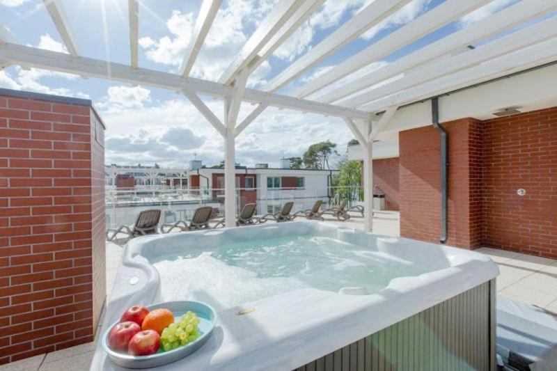 Apartament Faleza Реваль Экстерьер фото